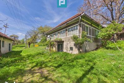 Casă cu 2 camere cu Teren 24270 Mp în Central - 13