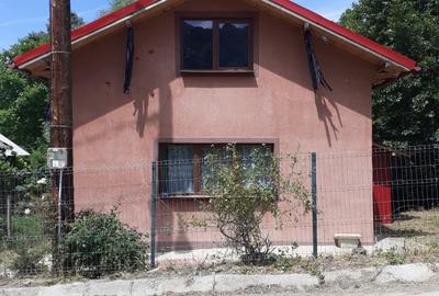Casă cu 2 camere în Jugur - 1