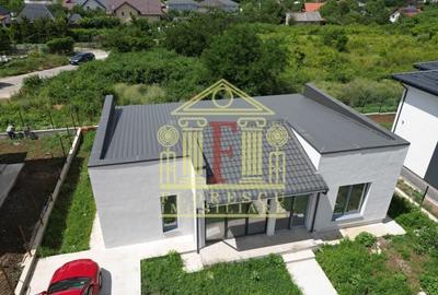 Casa moderna, plan parter! - 2