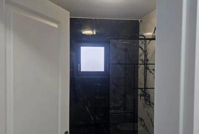 Casă cu 7 camere cu Teren 412 Mp în Malu Mare - 5