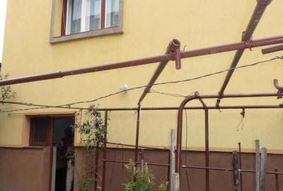 Casa P+ 2E de vanzare semicentral Satu Mare - 2