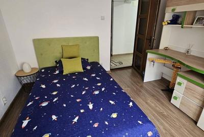 Apartament cu 3 camere în Central - 1