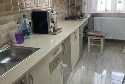 Vind apartament locuibil 2 camere bucatarie baie camara ?i terasa . - 4