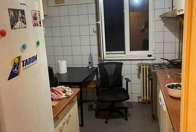 Apartament cu 3 camere decomandat în Central - 1