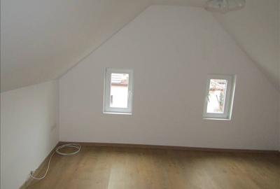 Casa singur in curte, central,  zona Stefan Cel Mare - 9