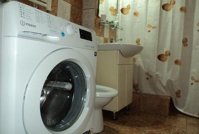 Apartament 2 camere, decomandat, etaj 2 , Zona Nord - 9
