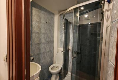 Garsonieră decomandată în Drumul Taberei