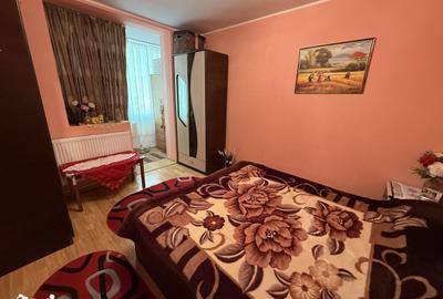 Apartament cu 2 camere semidecomandat în Micro 19 - 1