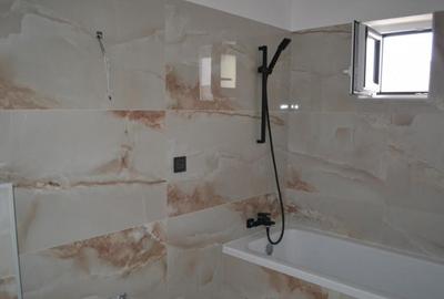 Casă cu 5 camere cu Teren 287 Mp în Sânpetru - 3