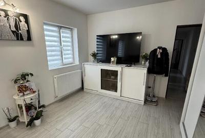 Vand apartament decomandat 2 camere Favorit - 5