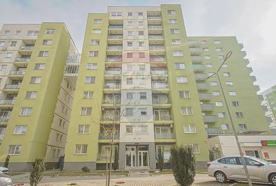Apartament cu 2 camere semidecomandat, mobilat în Tractorul - 24