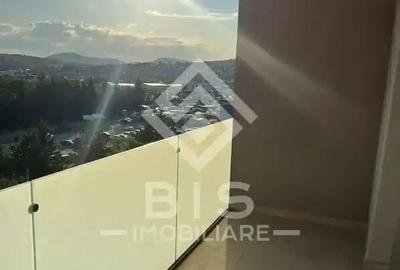 Apartament de vanzare 3 camere - zona ISU