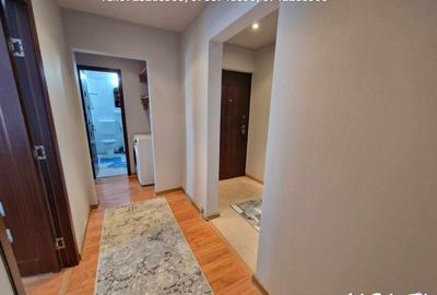 Inchiriere apartament 4 camere, situat in Targu Jiu, Str. - 10