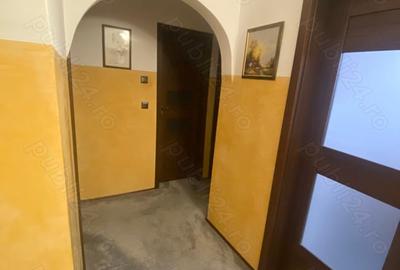 Apartament cu 3 camere în Central - 3