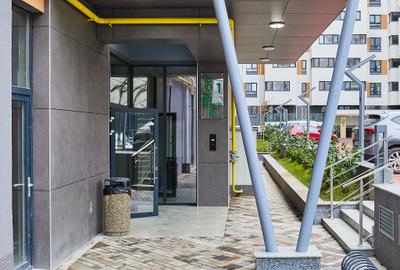 Apartament cu 3 camere decomandat în 13 Septembrie - 5