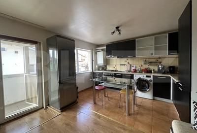 Apartament cu 4 camere decomandat, mobilat în Florești - 11