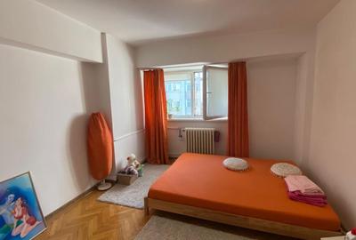 Apartament cu 3 camere semidecomandat în Calea Victoriei - 7