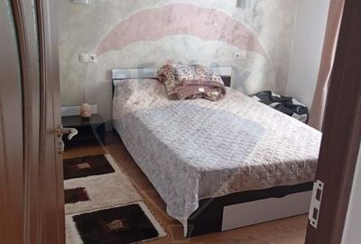 Casă cu 7 camere cu Teren 1183 Mp în Central - 13