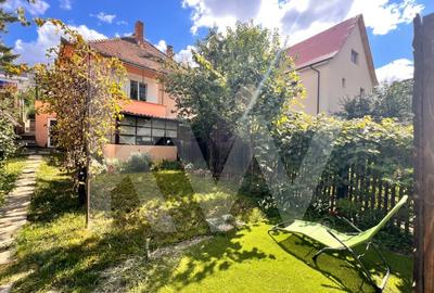 Casa pe un singur nivel cu 3 camere+pivnita. Pod si curte-Zona Sub Arini - 3