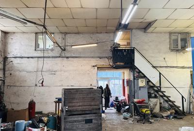 Hala industriala in Bragadiru, 600 mp , 1380 mp curte - 8