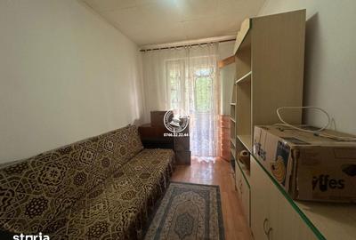 Apartament cu 3 camere în Dacia - 1
