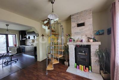 Duplex cu 5 camere cu Canalizare în Sud - 24