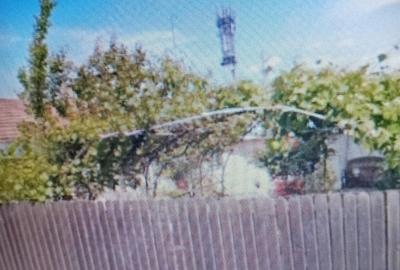 Casă cu 5 camere cu Teren 281 Mp în Titan