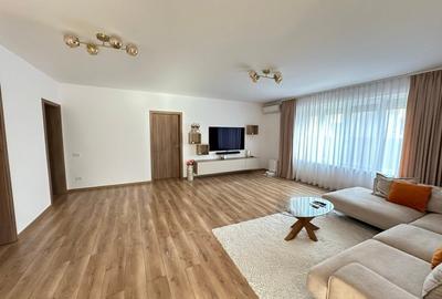 Casă individuală cu 5 camere cu Canalizare în Moșnița Nouă - 1