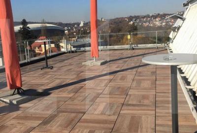 Spațiu comercial, de 500 mp, în Central - 11