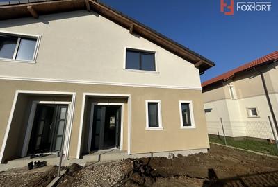 Duplex cu 5 camere cu Teren 300 Mp în Moșnița Nouă - 2