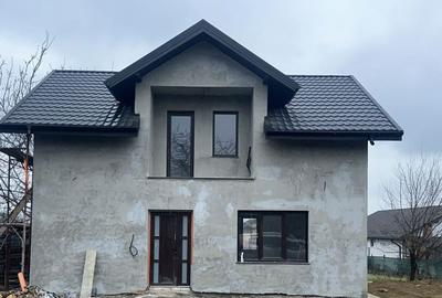 Casă cu 3 camere în Central - 4