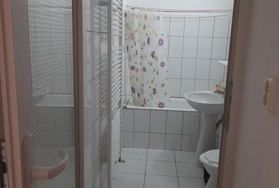 Garsonieră decomandată în Central - 5