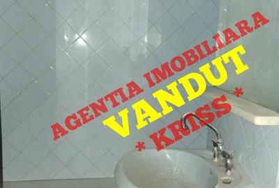 Apartament 4 Camere ULTRACENTRAL Confort 1 Decomandat Liber 95 Mp. 2 Balcoane 2 Bai Centrala Proprie - 3