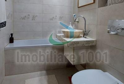 Apartament cu 4 camere decomandat în Depozitelor - 14