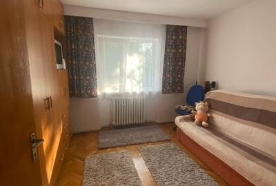 Apartament de vanzare, 3 camere, 115 mp, etaj 1 +garaj, zona centrala, Baia Mare Apartament de vanzare, 3 camere, 115 mp, etaj 1 +garaj, zona centrala, Baia Mare - 7