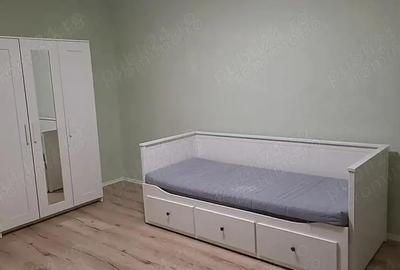 Garsonieră decomandată în Girocului