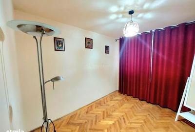Apartament cu 4 camere decomandat în Crâng - 8