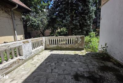 Casă cu 6 camere cu Canalizare în Domenii - 6