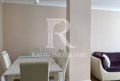 Apartament cu 3 camere decomandat în Nufărul - 12
