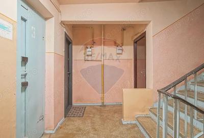 Apartament cu 3 camere semidecomandat în Astra - 10