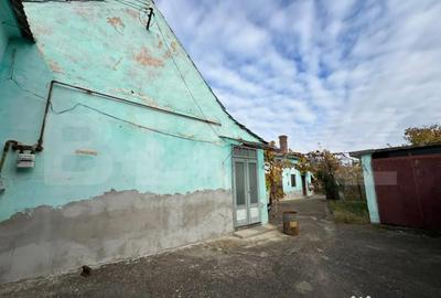 Casă cu 3 camere cu Teren 700 Mp în Central - 10