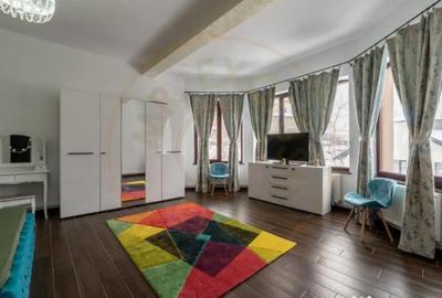 Casă cu 7 camere cu Garaj în Bascov - 7