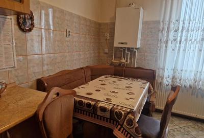 Apartament 4 Camere , Tractoru - 3