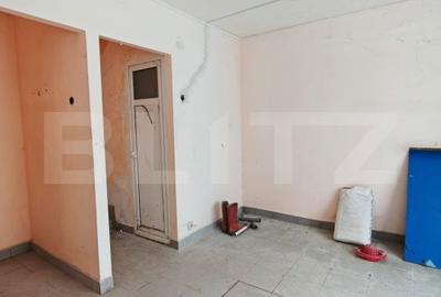 Spațiu comercial, de 49.86 mp, în Central - 5