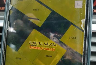 Teren de 800 mp, în Sud