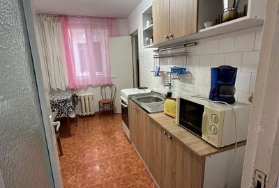 Apartament cu 3 camere decomandat în Exterior Vest - 4