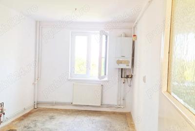 Apartament cu 3 camere decomandat în Orizont - 10