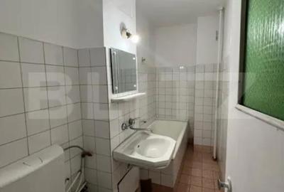 Apartament cu 2 camere decomandat, mobilat în Lăpuș
