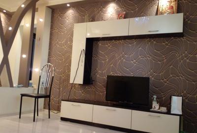 Apartament cu 3 camere decomandat în Drumul Taberei