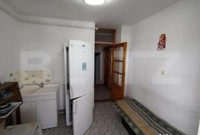 Garsonieră decomandată în Central - 1